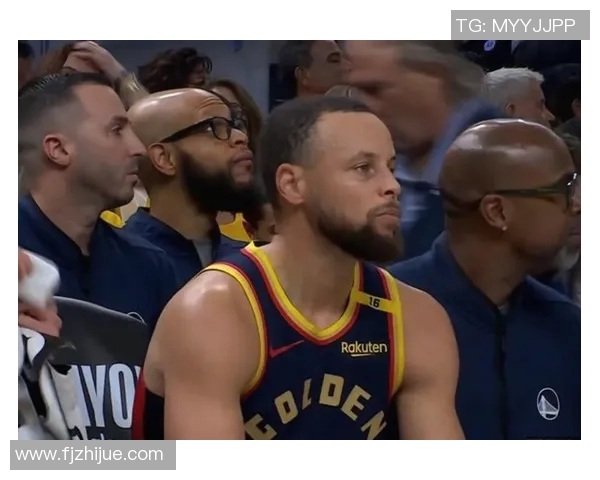 勇士遭遇三连败!库里赛后发飙砸东西,球队面临调整困境 勇士遭遇三连败!库里赛后发飙砸东西,球队面临调整困境