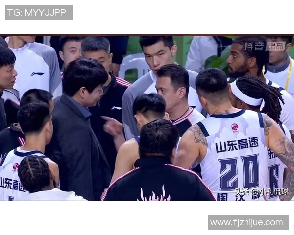 山东西王男篮主场大胜，展现出强大的团队实力