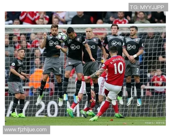 科隆主场力压门兴格拉德巴赫，取得胜利！