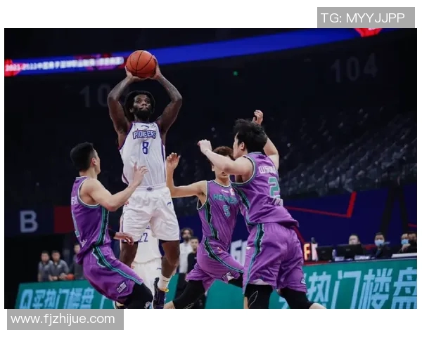 辽宁男篮主场告负，新疆男篮成功逆转取胜，爆冷击败夺冠热门球队!